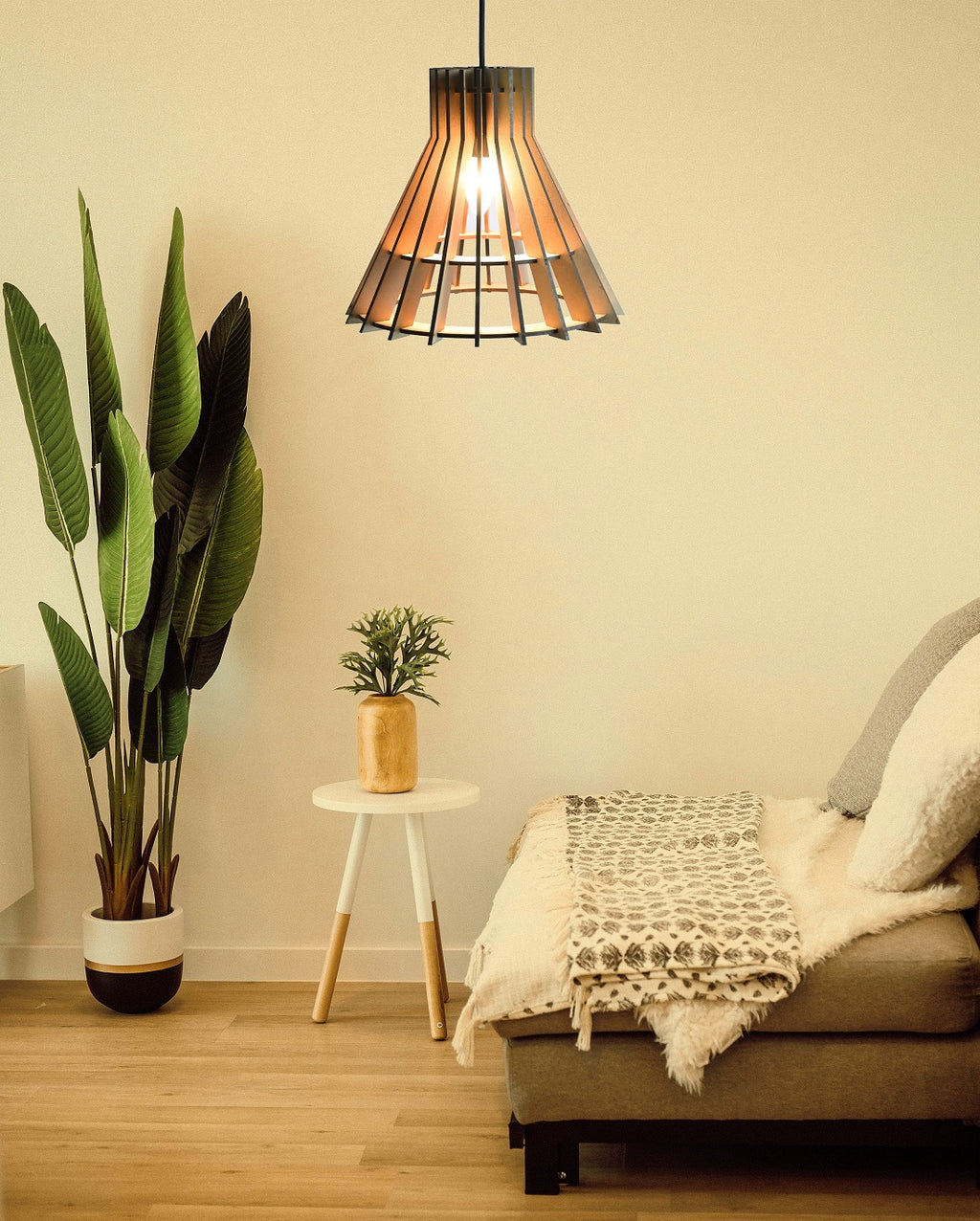 Wooden Pendant Light for Living Room, Dining Room & Bedroom | Modern Hanging Ceiling Lamp (28 x 28 x 107 cm)