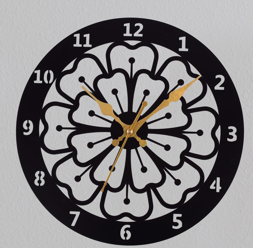 39 cm Metal Wall Clock – Stylish Black Decorative Wall Clock for Home, Living Room & Office Décor