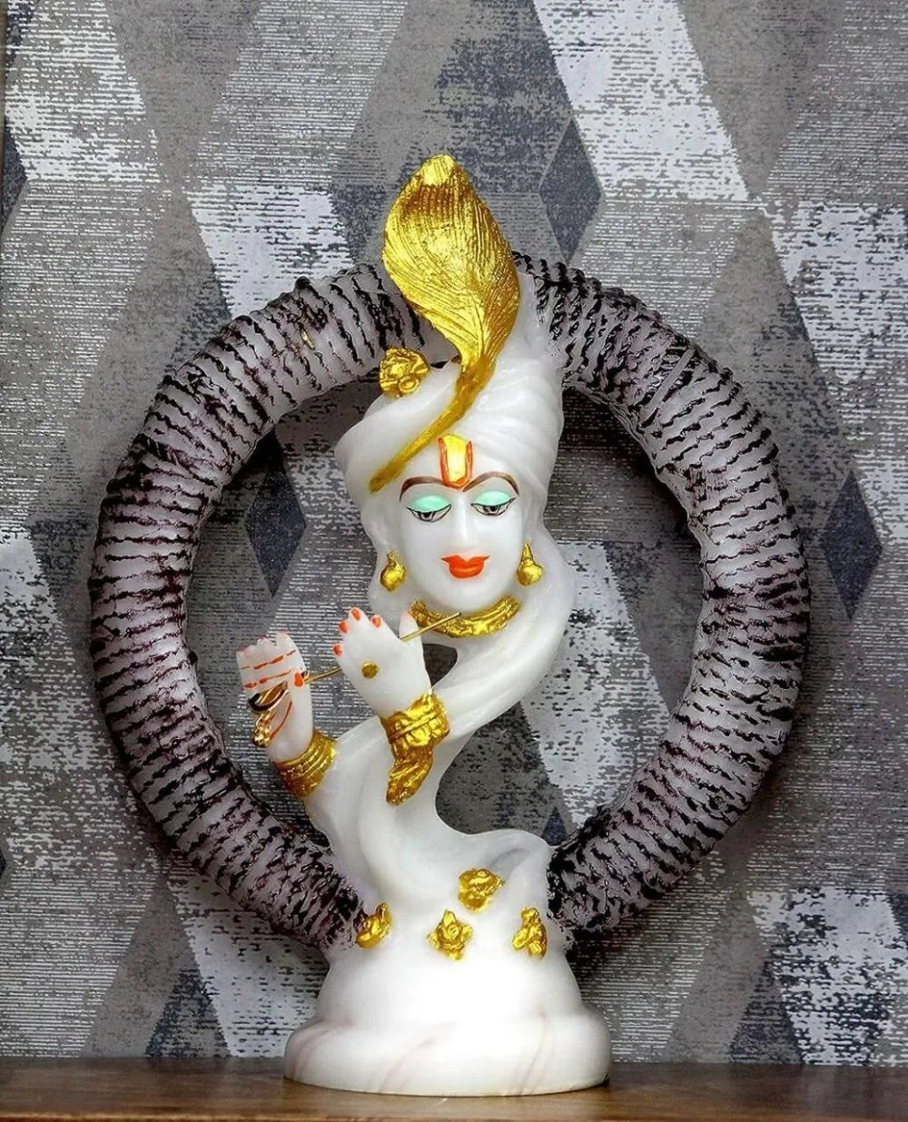 Elegant Lord Krishna Idol with Flute – Decorative Radha Krishna Showpiece for Home