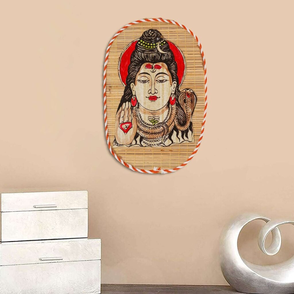 Hand-Painted Shiva Wall Hanging – Lord Shiva Face Bamboo Decor (18×11.5 cm)
