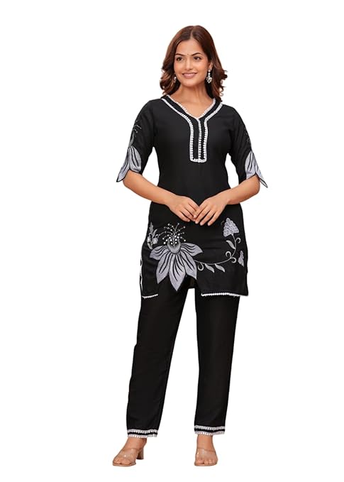 Women's Cotton Floral Printed Short Straight Kurti with Pant
