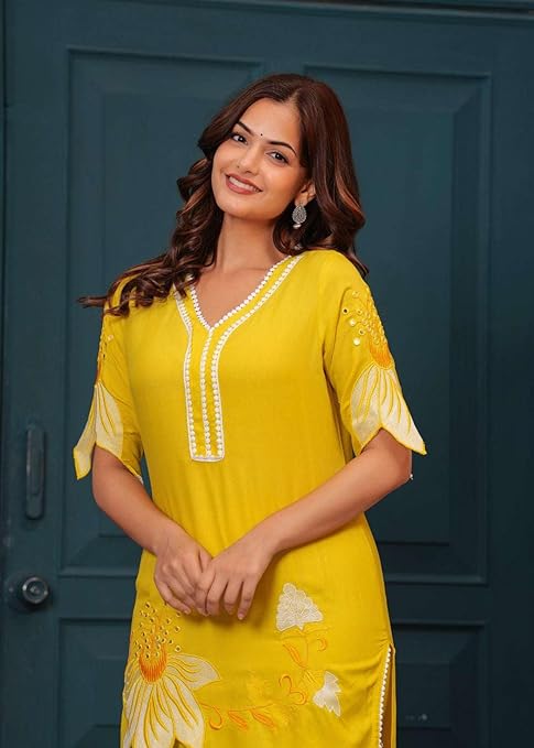 Women's Cotton Floral Printed Short Straight Kurti with Pant